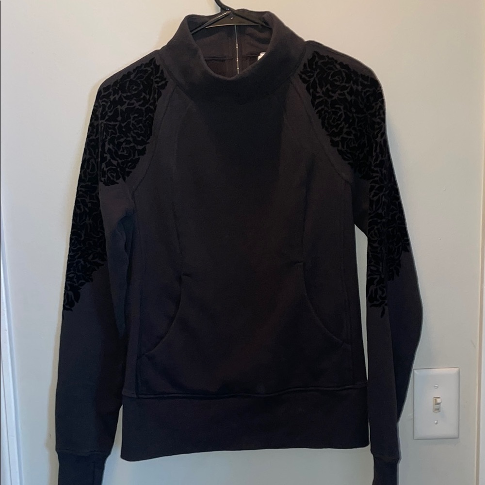 Lululemon Floral Flock Pullover
